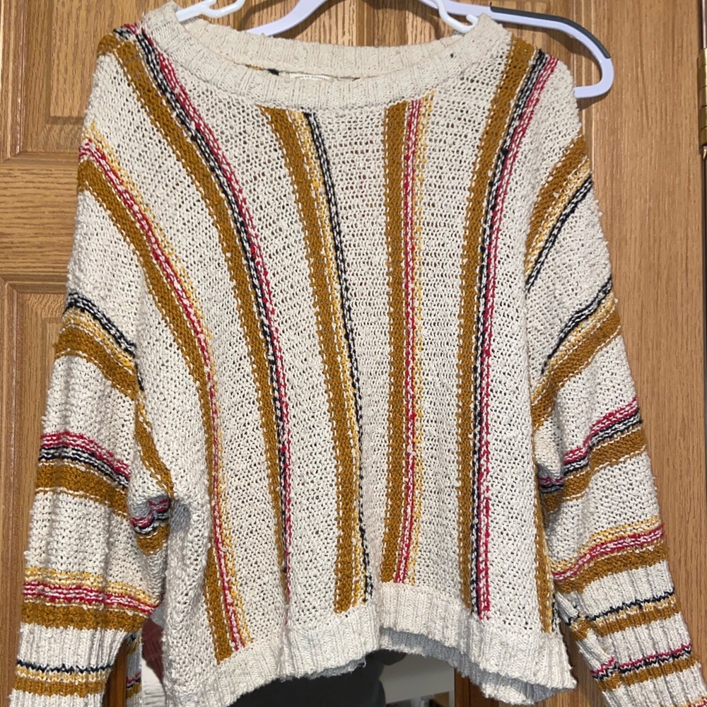 Billabong sweater